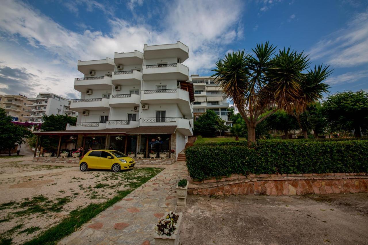 Hotel Keliani Саранда Екстер'єр фото