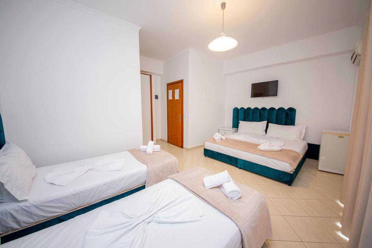 Hotel Keliani Саранда Екстер'єр фото