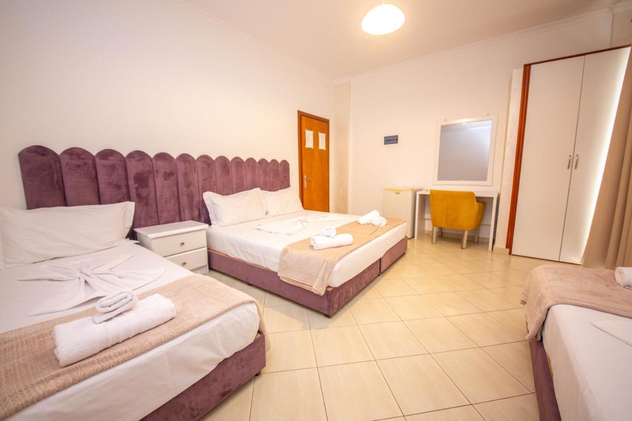 Hotel Keliani Саранда Екстер'єр фото