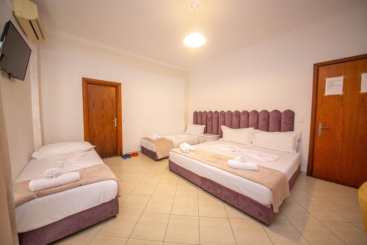 Hotel Keliani Саранда Екстер'єр фото